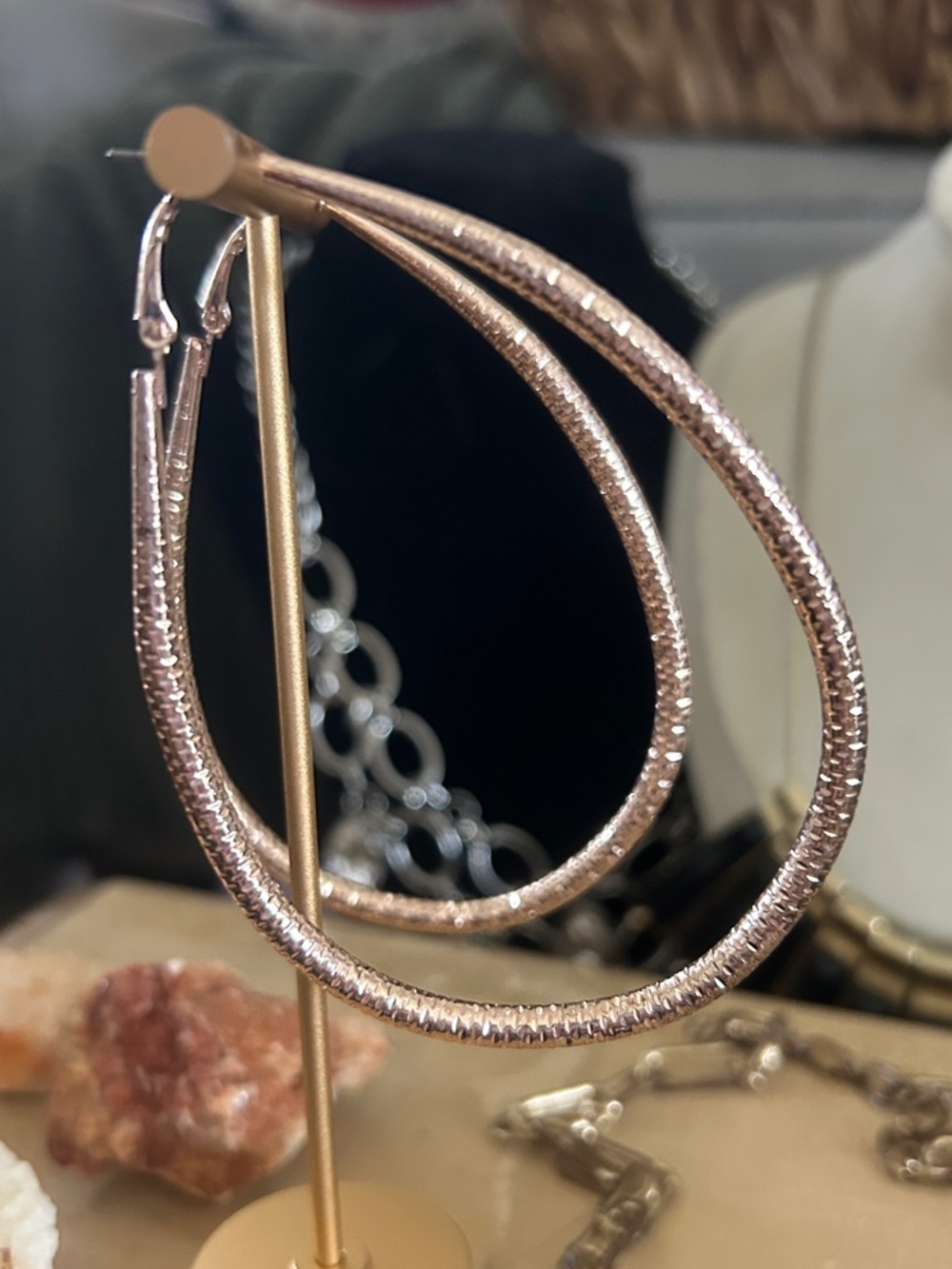 Rose Gold Diamond Textured Oval Hoop Earrings